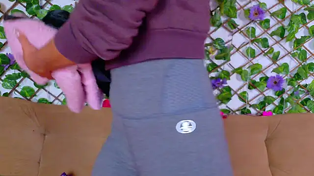 Chat XXX ao vivo de taty_miller