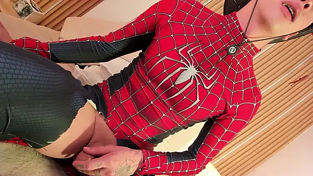 Tomy_Rox Adlı Modelin Web Kamerası Şovu