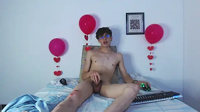 Dio__morningstar élő XXX-chatje