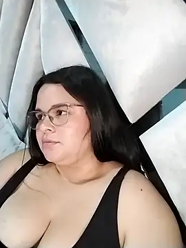 Chat +18 de SamanthaStonee ao vivo