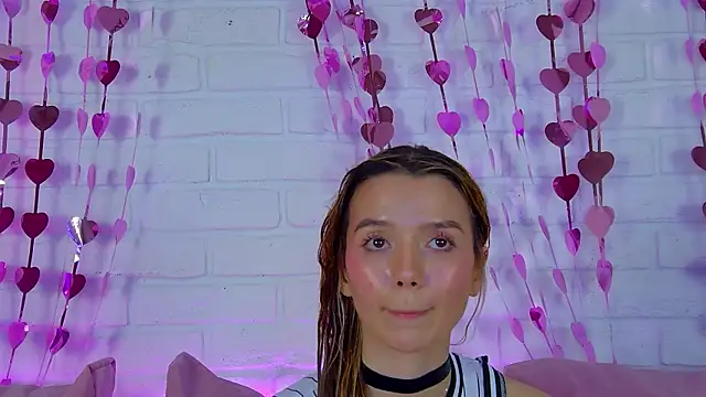 Chat +18 de VanessaVienne ao vivo