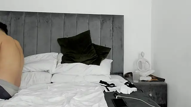 RedNDizzy Live XXX-Chat