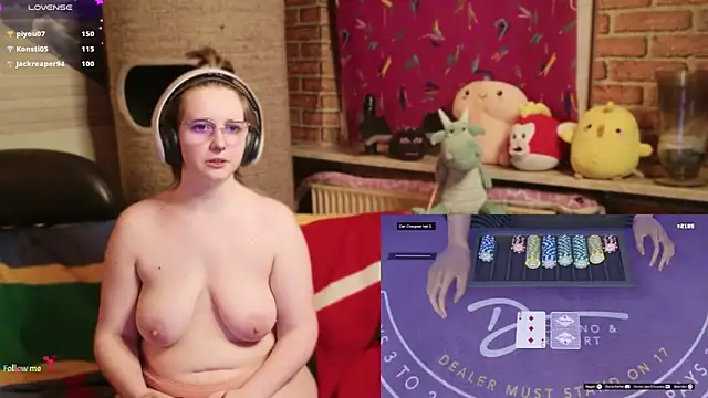 XXX chat uživo modela GamerGirl_Eve