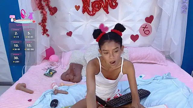 Sembang XXX Secara Langsung adisson_petite1