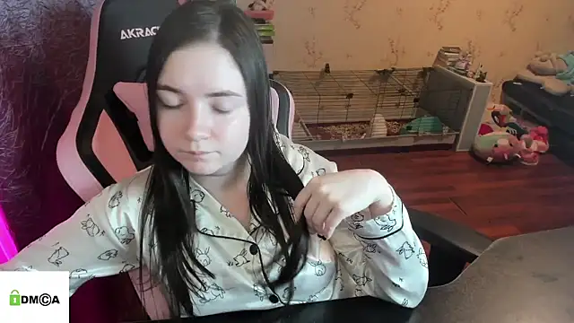 Crazy_forest_fairy 即時 XXX 聊天