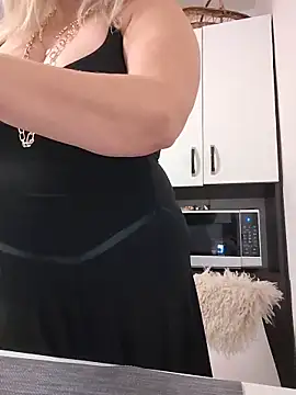 Živý XXX chat Divineblond