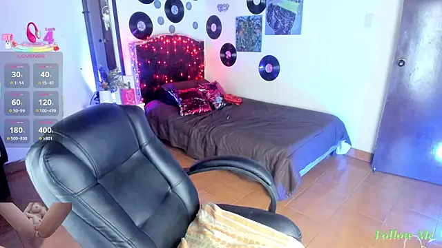 Chatroom XXX en direct de vampirellaa_crazy_