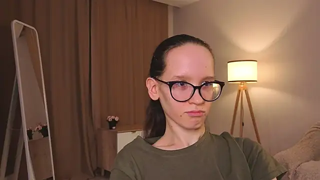 XXX chat uživo modela BettyBrowni