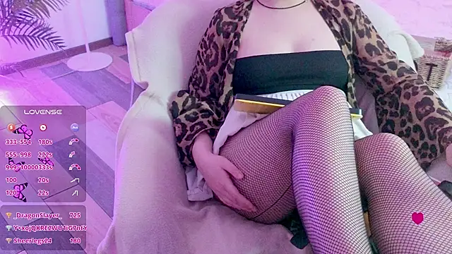 baby_debbie Adlı Modelin Canlı XXX Sohbeti