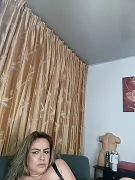 CristalRays' Webcam Show