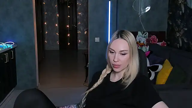 Blckmirrorr – Live XXX-chat