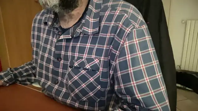 EnolicDenture Show in webcam