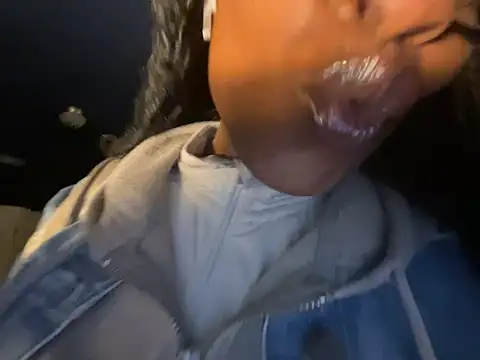 wynterheat's Live XXX Chat