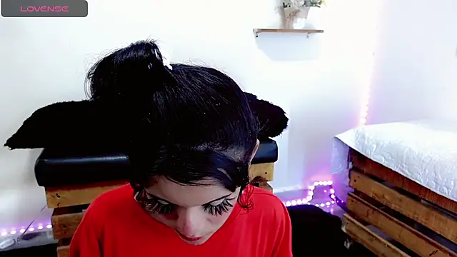 Czat XXX na żywo – NathalialLooes