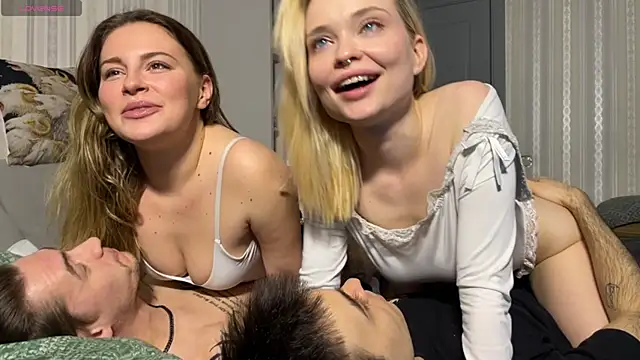 Živý XXX chat dollfromvenus