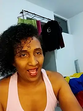 عرض كام Aishamara