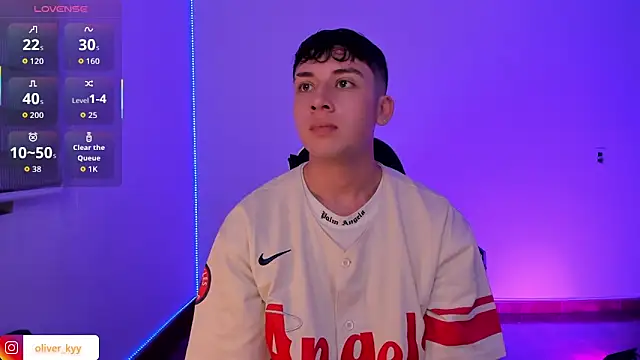 oliver_kyy Webcamshow
