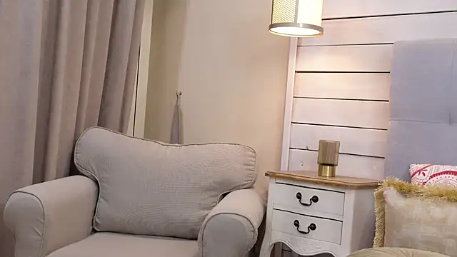 IsabellaMysty: απευθείας συνομιλία ΧΧΧ