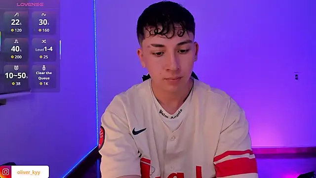 Chat XXX en directo de oliver_kyy