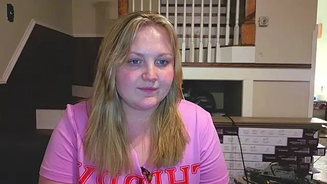 Pokazy przed kamerką – PhatAssBlond