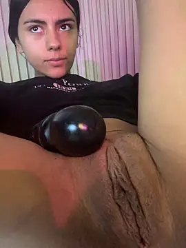 Lilybeeth webkamerás műsora