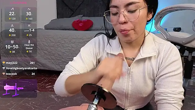 valkyria_12 – Live XXX-chat