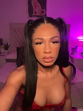 Ava_FoxxのライブXXXチャット