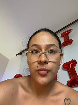 HoneyDolllXXX Live XXX-Chat