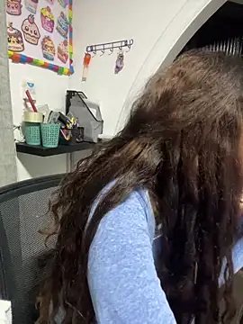 Онлайн чат XXX lana_rousse01