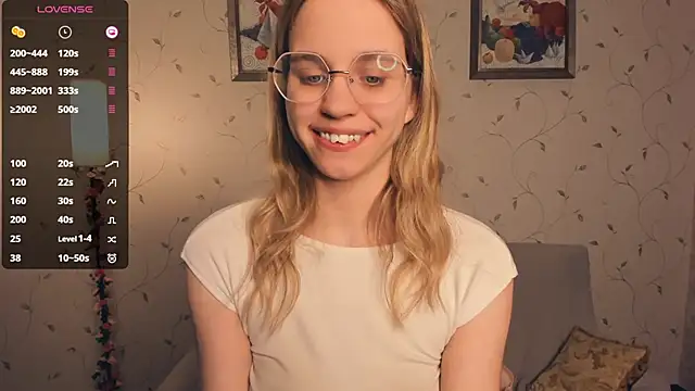 Živý XXX chat JoanBaggott