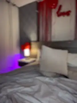 MiilaBlake's Webcam Show