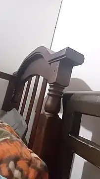 Živý XXX chat saray_reesee