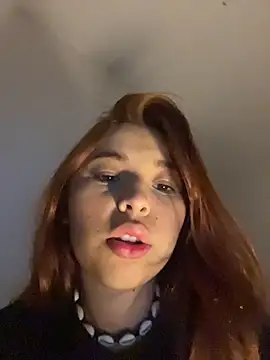 baddieasiantv's Webcam Show