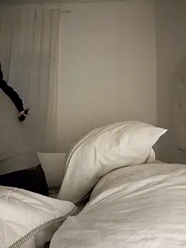 Leaberrry: απευθείας συνομιλία ΧΧΧ