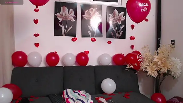 Czat XXX na żywo – pinky_f00x