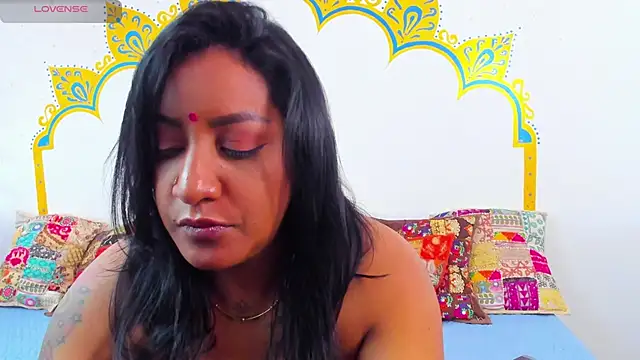 LadyNahirn Live XXX chat