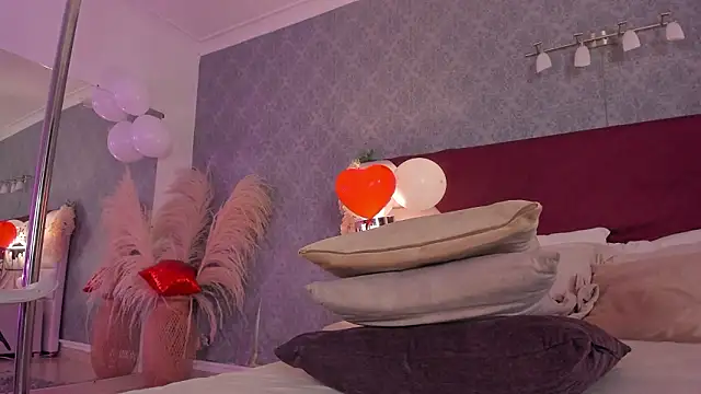 Celeste_Amber: онлайн-секс-чат