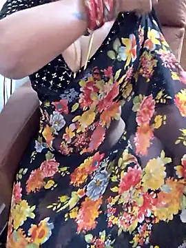 Roja-Telugu777 Live XXX-Chat