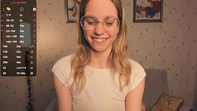 JoanBaggott Live XXX-Chat