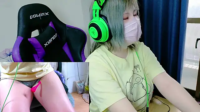 hazuki_8008: онлайн-секс-чат