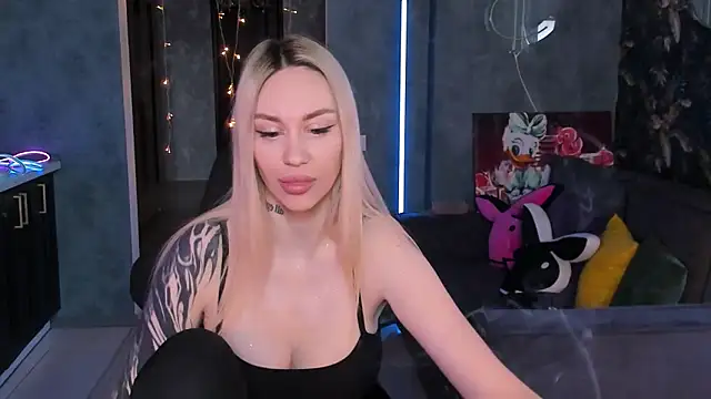 Blckmirrorr 即時 XXX 聊天