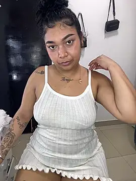 Show de webcam de Latin_bigbutt