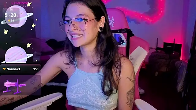 larah_uwu Obrolan Langsung XXX