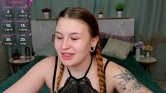 دردشة MilanaXHoney الجنسية المباشرة