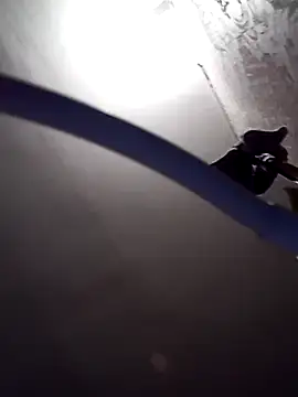 JhonSHelBy7LuNa élő XXX-chatje