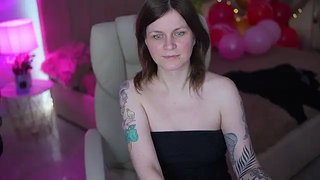 XXX chat uživo modela TinaMelt