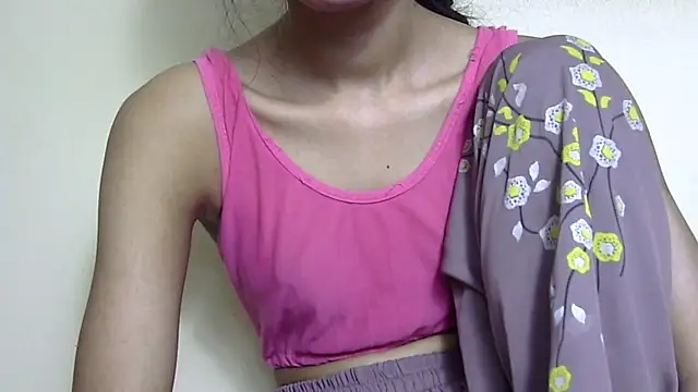 Anu_tiny élő XXX-chatje