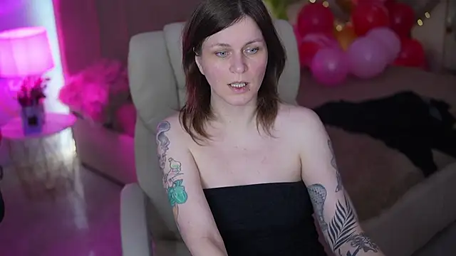 TinaMelt 라이브 XXX 채팅