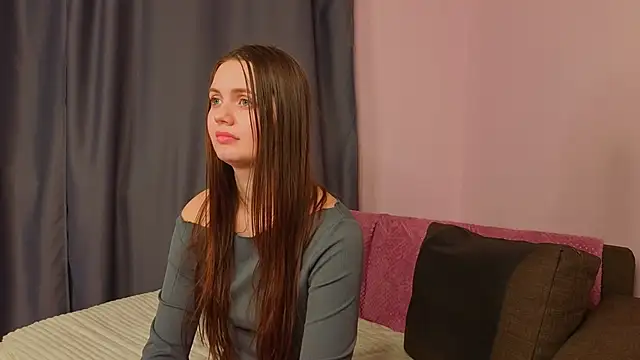 Chat XXX ao vivo de MyeshaKorsak