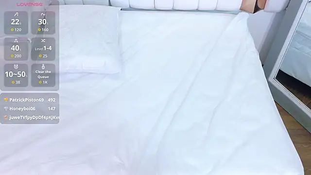 Chat XXX en directo de kinkyhousewifee